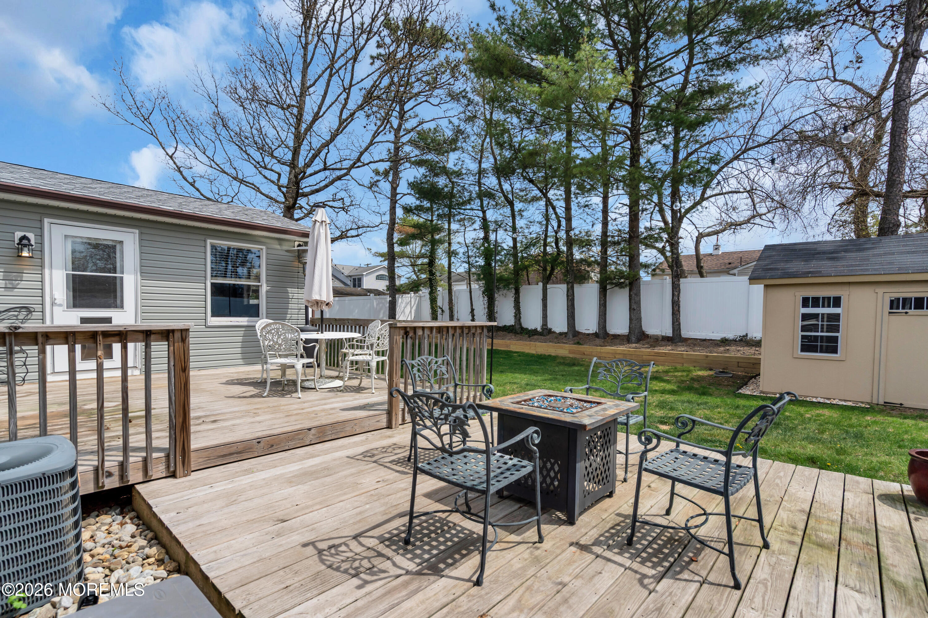417 Anchor Avenue Beachwood NJ 08722