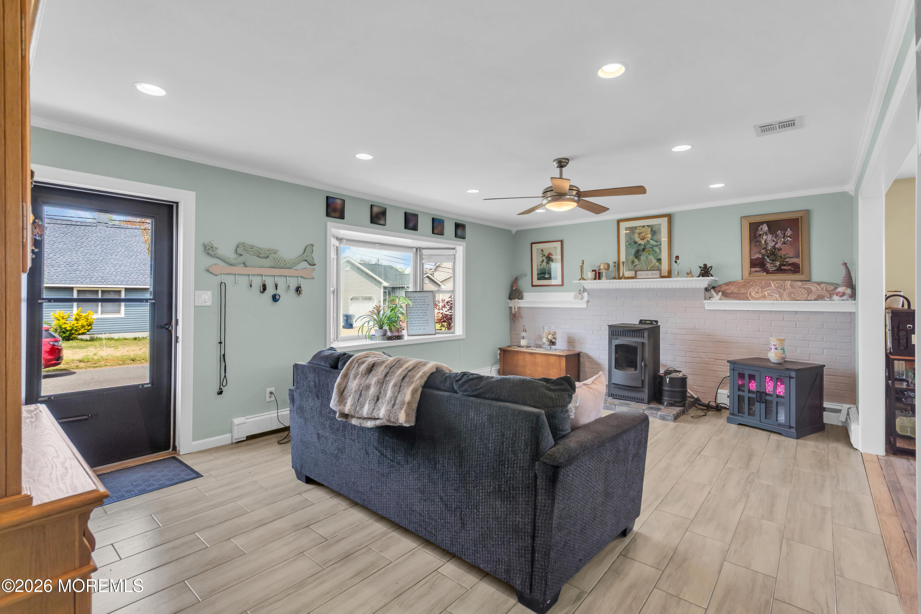 417 Anchor Avenue Beachwood NJ 08722