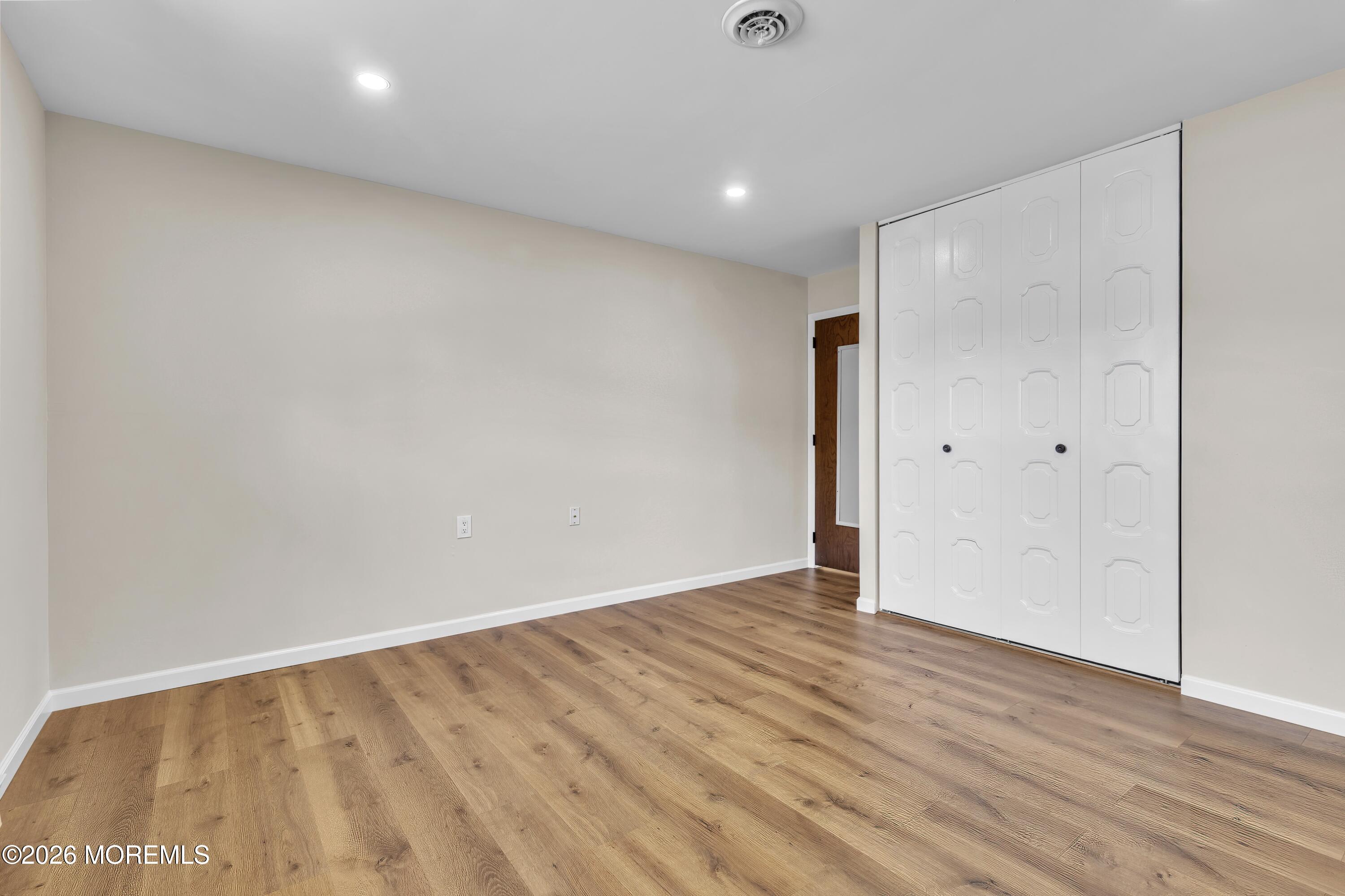 27 Cambridge Circle Manchester NJ 08759