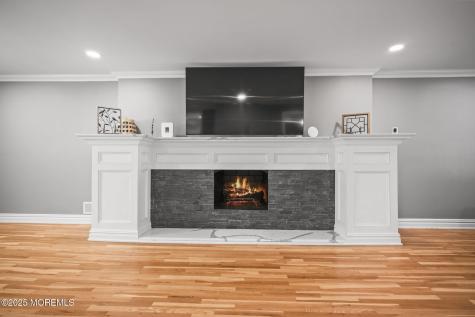 34 Brookside Circle Marlboro NJ 07746