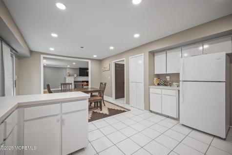 34 Brookside Circle Marlboro NJ 07746