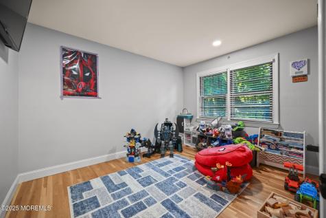 34 Brookside Circle Marlboro NJ 07746
