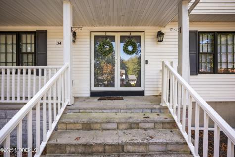 34 Brookside Circle Marlboro NJ 07746