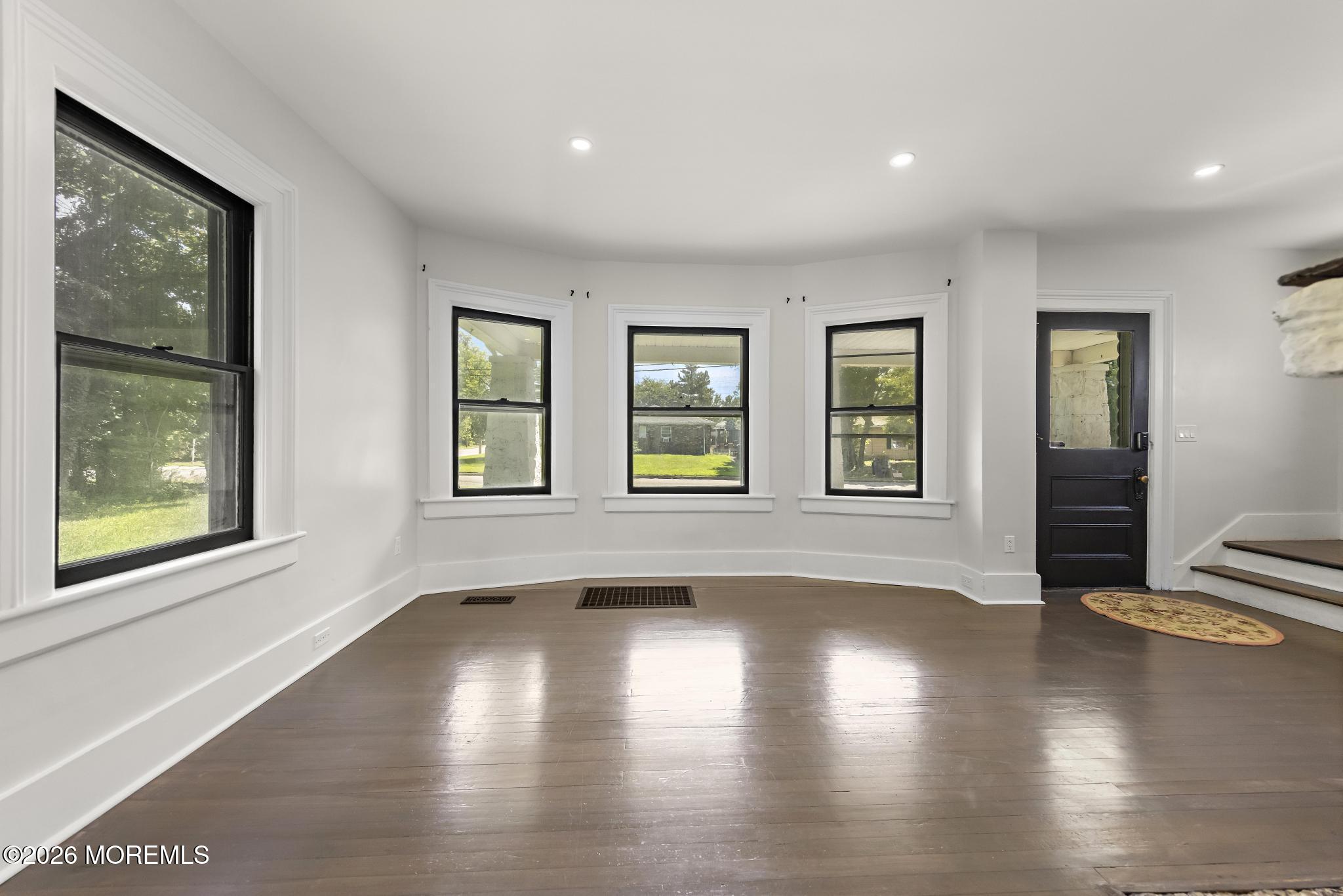 659 Mcclellan Street Long Branch NJ 07740