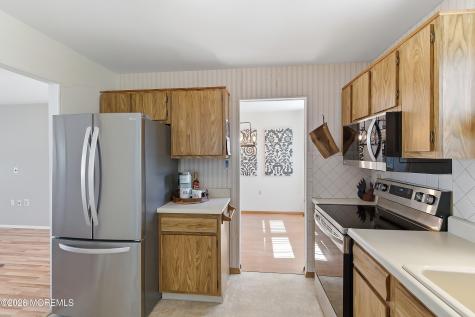 29 Brentwood Street Whiting NJ 08759
