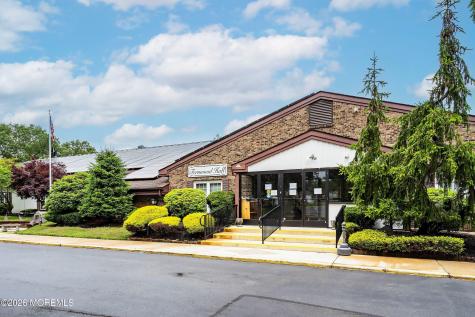 29 Brentwood Street Whiting NJ 08759