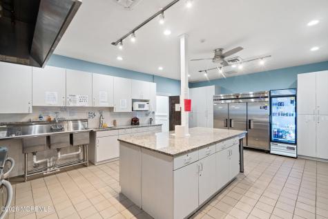 29 Brentwood Street Whiting NJ 08759