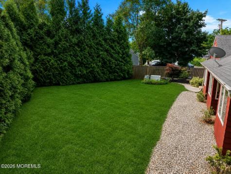 38 Winfield Drive Little Silver NJ 07739