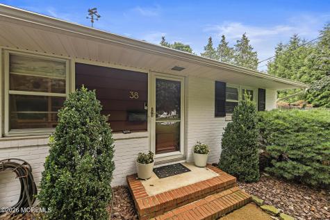 38 Winfield Drive Little Silver NJ 07739