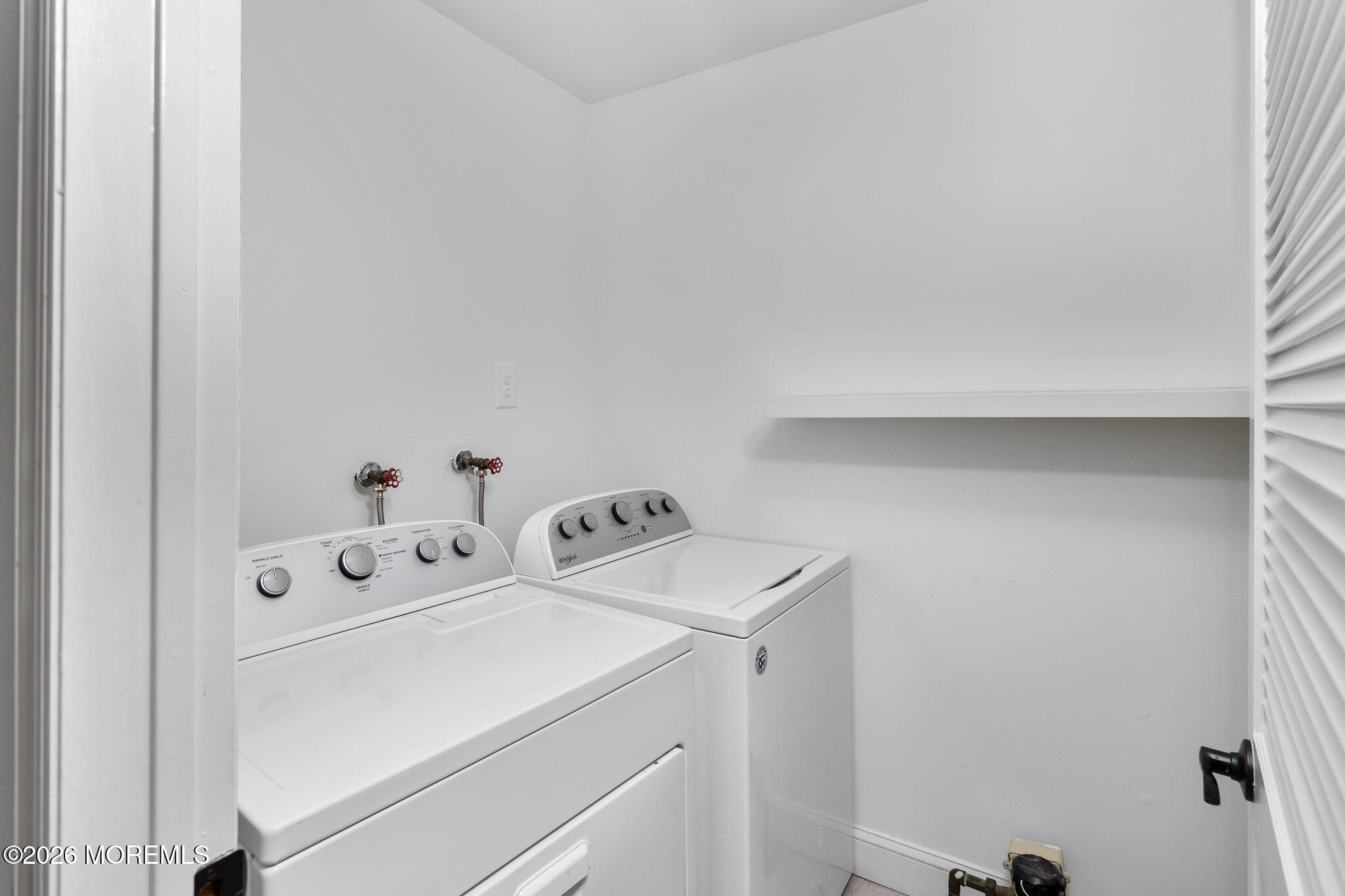 15 Leighton Court Toms River NJ 08757