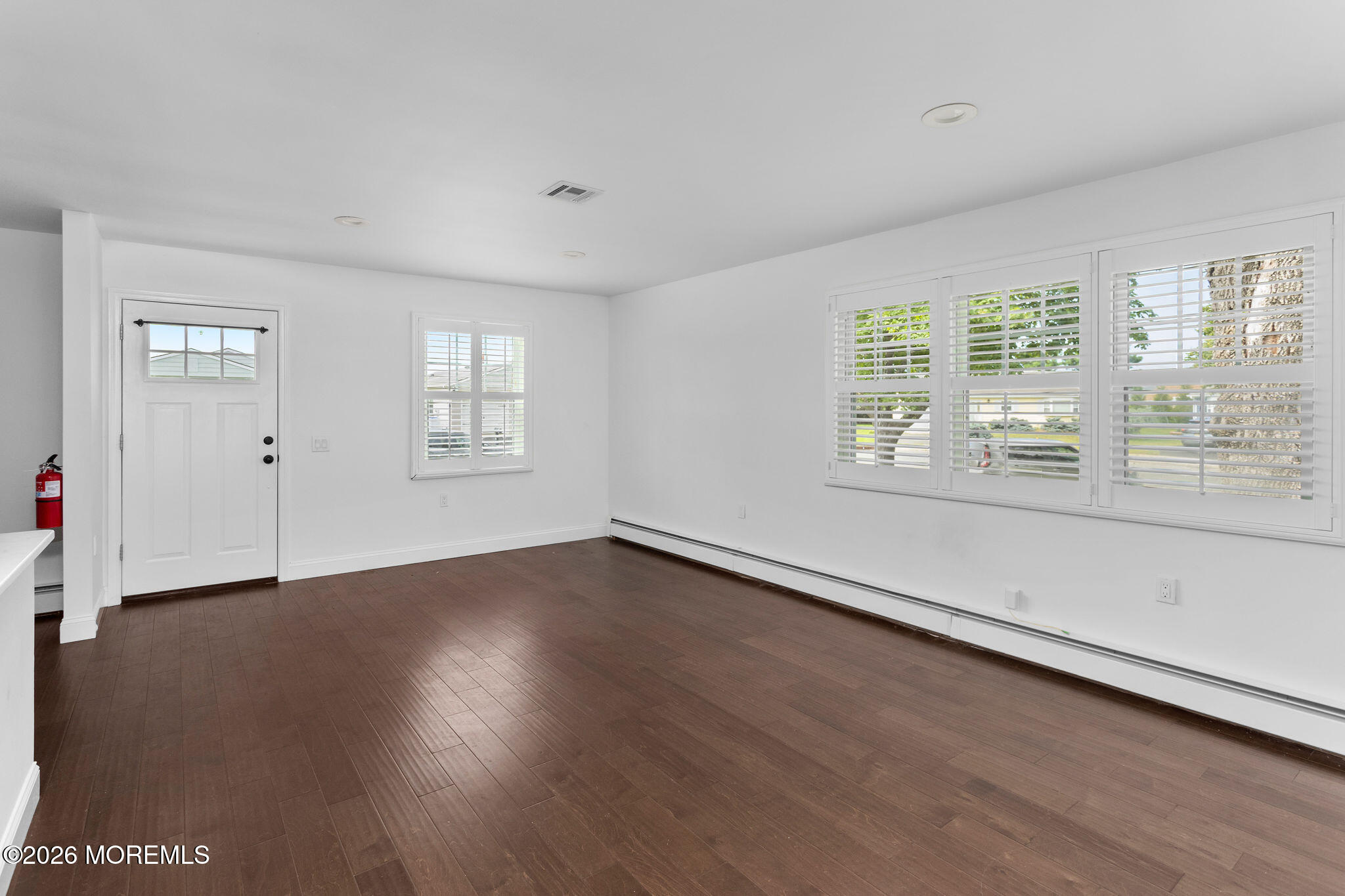 15 Leighton Court Toms River NJ 08757