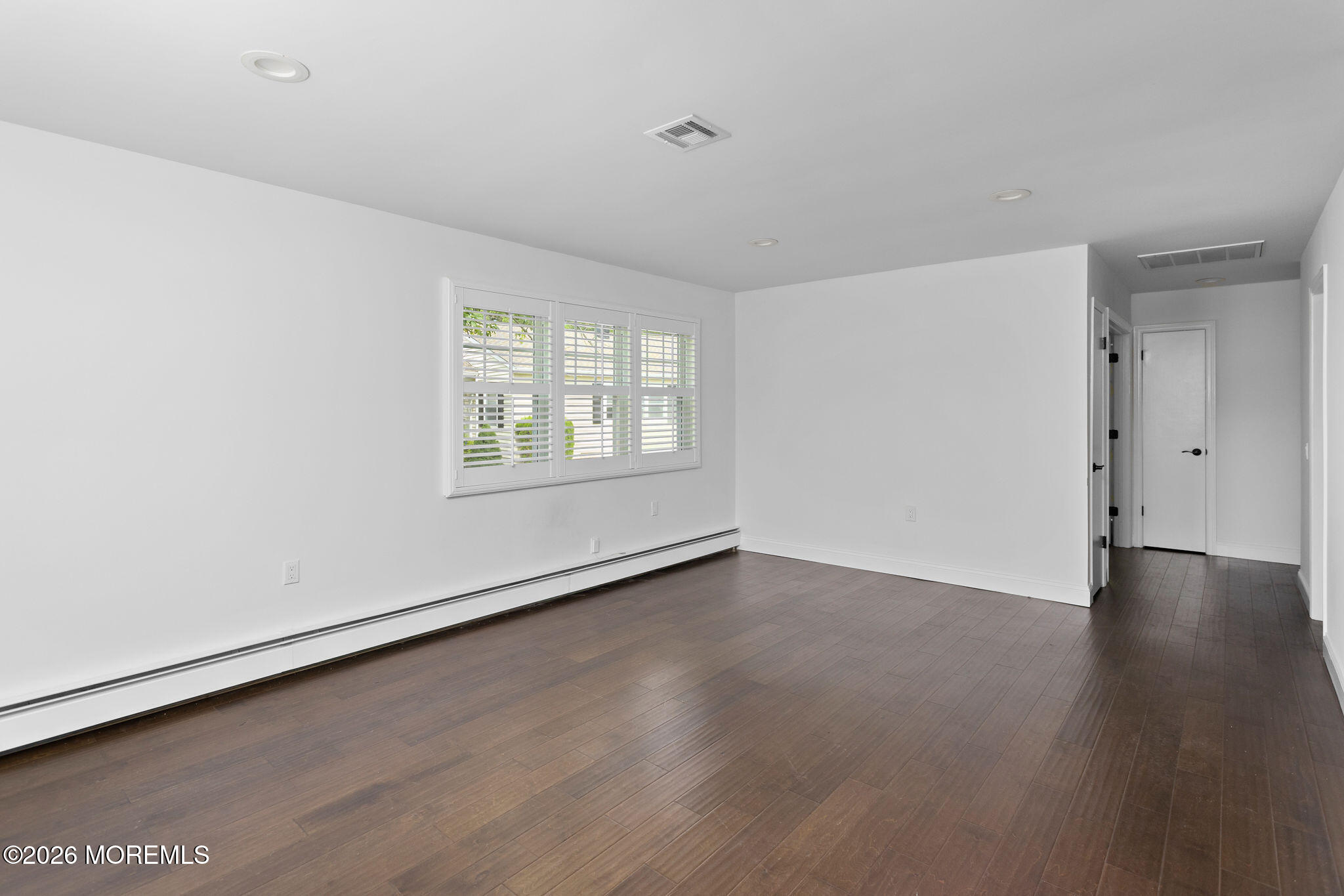 15 Leighton Court Toms River NJ 08757