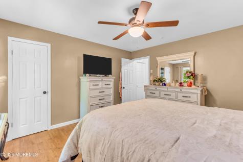 42 Manchester Court Red Bank NJ 07701