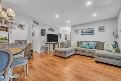 42 Manchester Court Red Bank NJ 07701