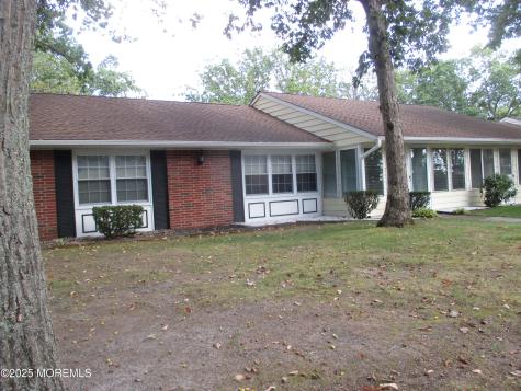 262A Kingston Court Lakewood NJ 08701