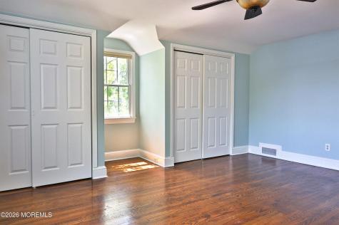 260 Harding Road Red Bank NJ 07701