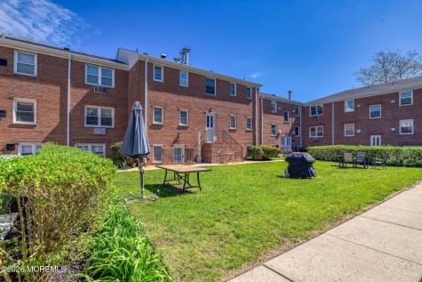 24 Pilgrim Pathway Court Ocean Grove NJ 07756