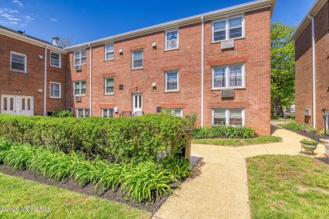 24 Pilgrim Pathway Court Ocean Grove NJ 07756