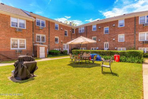 24 Pilgrim Pathway Court Ocean Grove NJ 07756