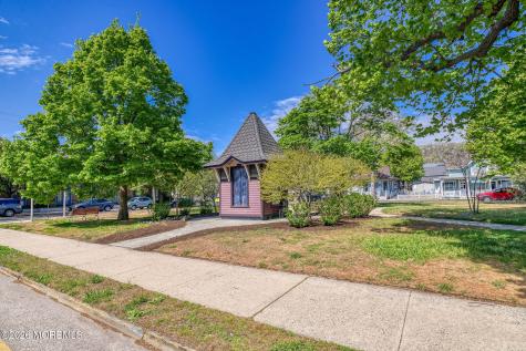 24 Pilgrim Pathway Court Ocean Grove NJ 07756