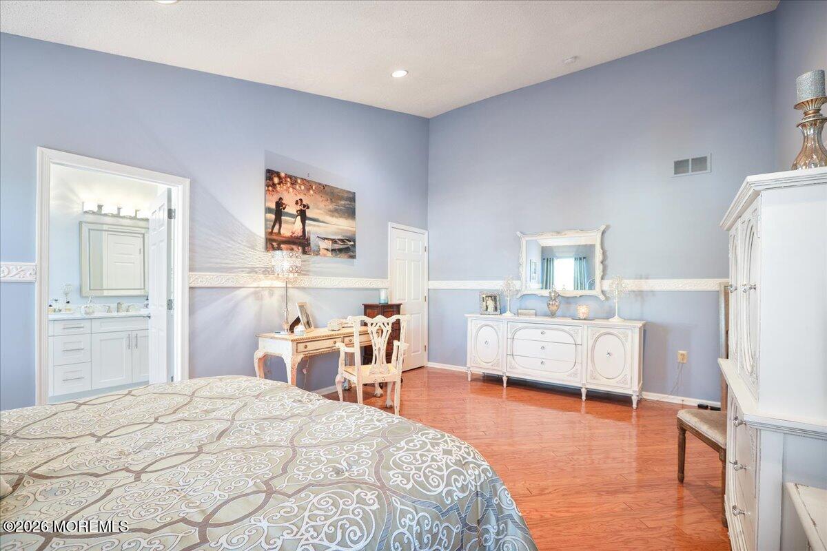 5 Manchester Court Jackson NJ 08527