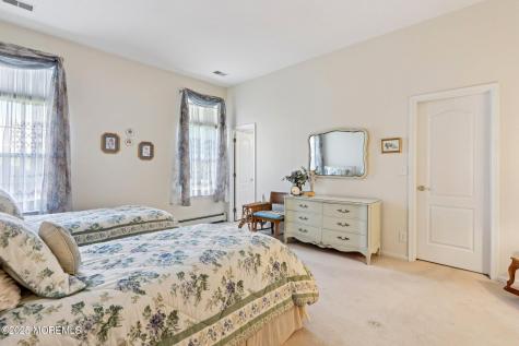 1544 Harvest Lane Manasquan NJ 08736