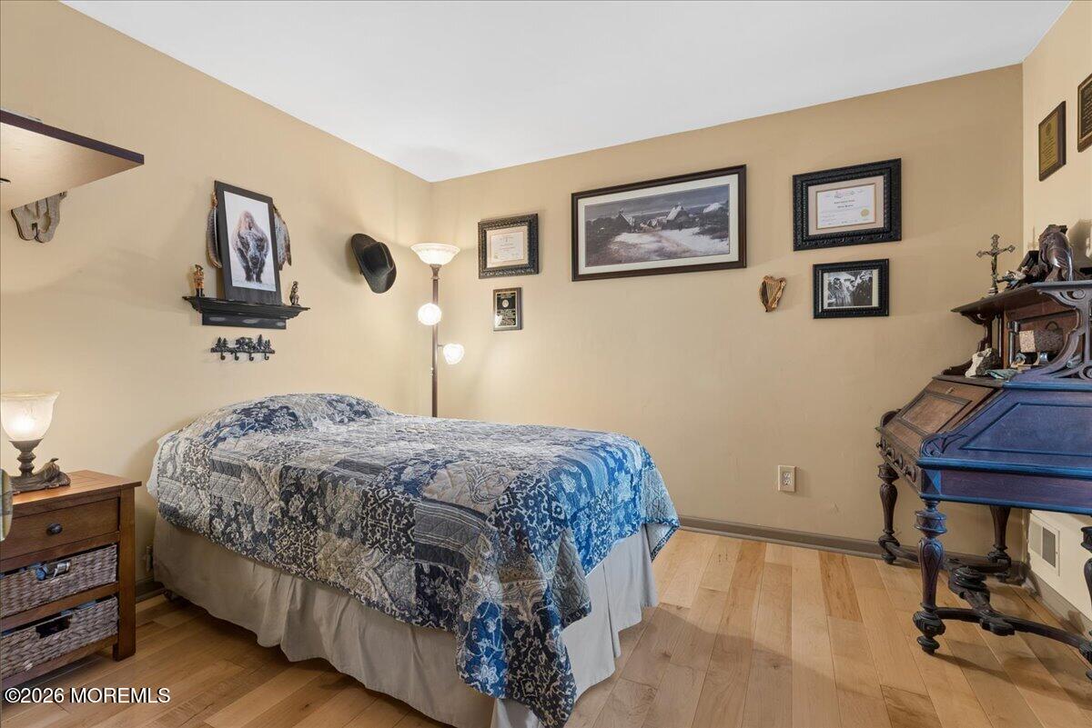 184 Friendship Road Howell NJ 07731