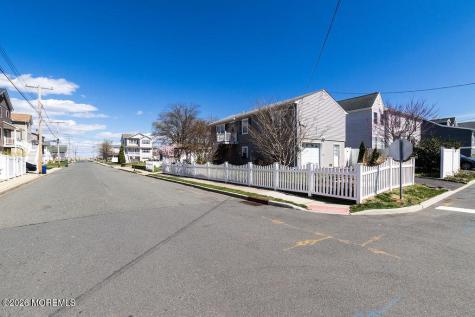 310 Pine Street Union Beach NJ 07735