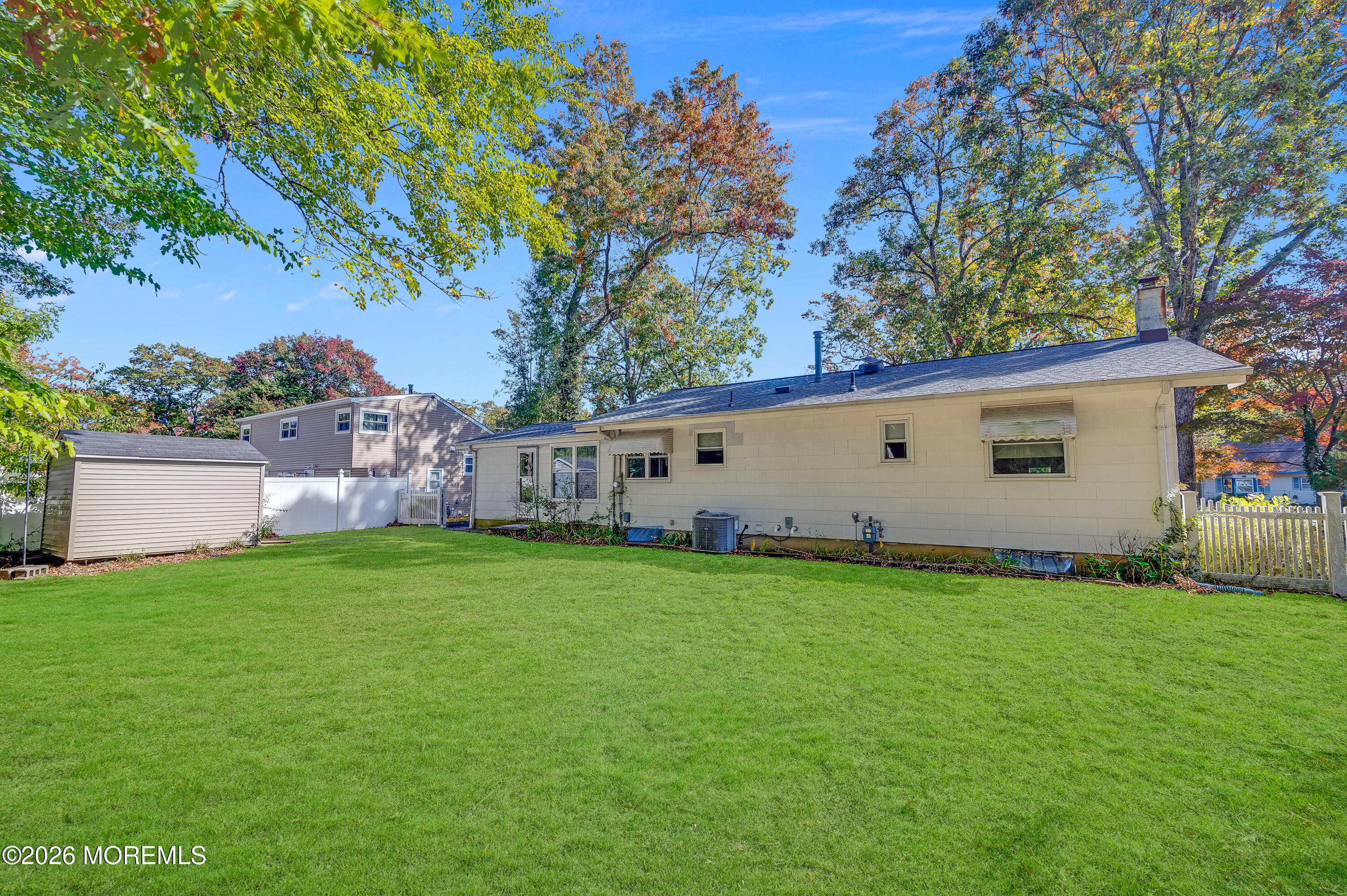 21 Oak Ridge Parkway Toms River NJ 08755