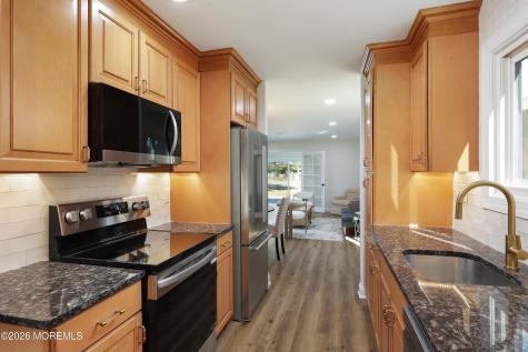 50 Hanover Court Red Bank NJ 07701