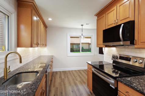 50 Hanover Court Red Bank NJ 07701