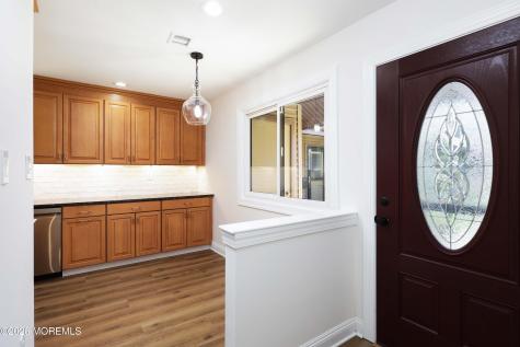 50 Hanover Court Red Bank NJ 07701