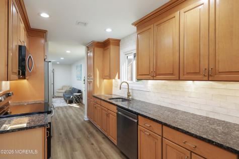 50 Hanover Court Red Bank NJ 07701