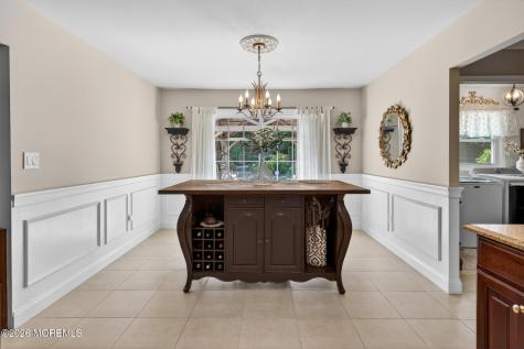 11 Inwood Place Aberdeen NJ 07747