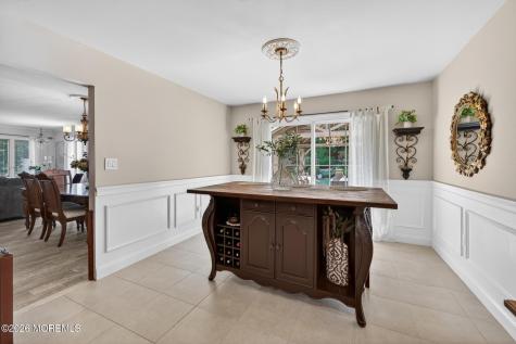 11 Inwood Place Aberdeen NJ 07747