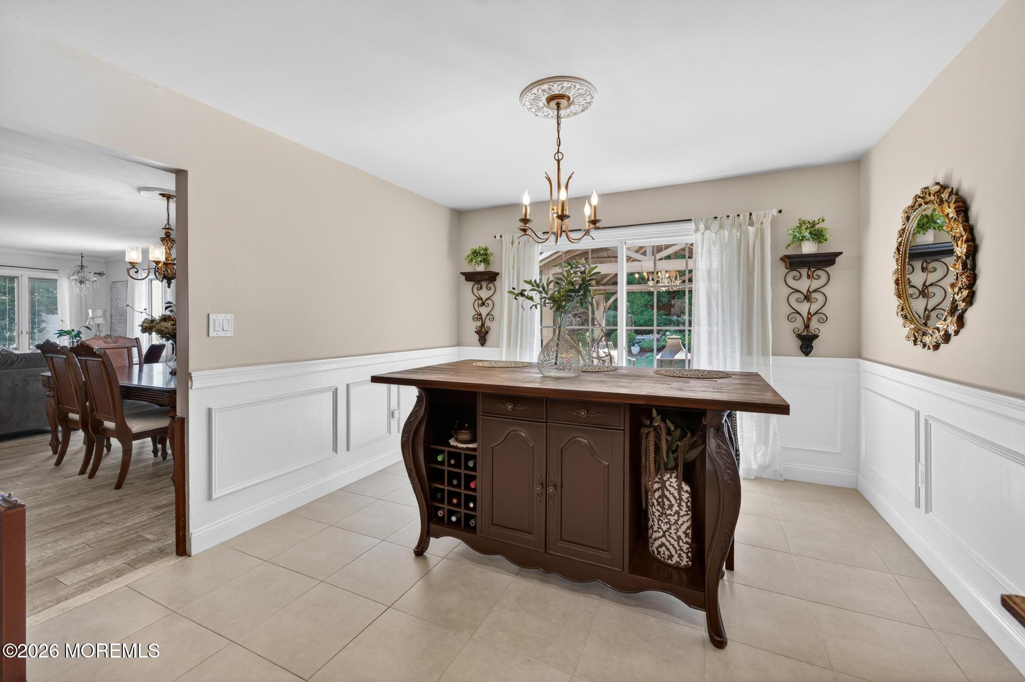 11 Inwood Place Aberdeen NJ 07747