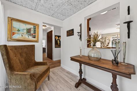11 Inwood Place Aberdeen NJ 07747