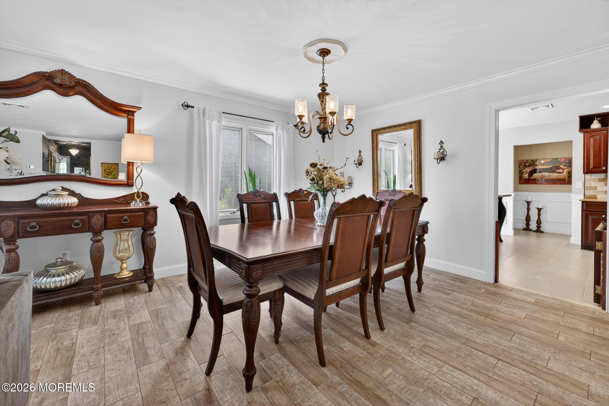 11 Inwood Place Aberdeen NJ 07747