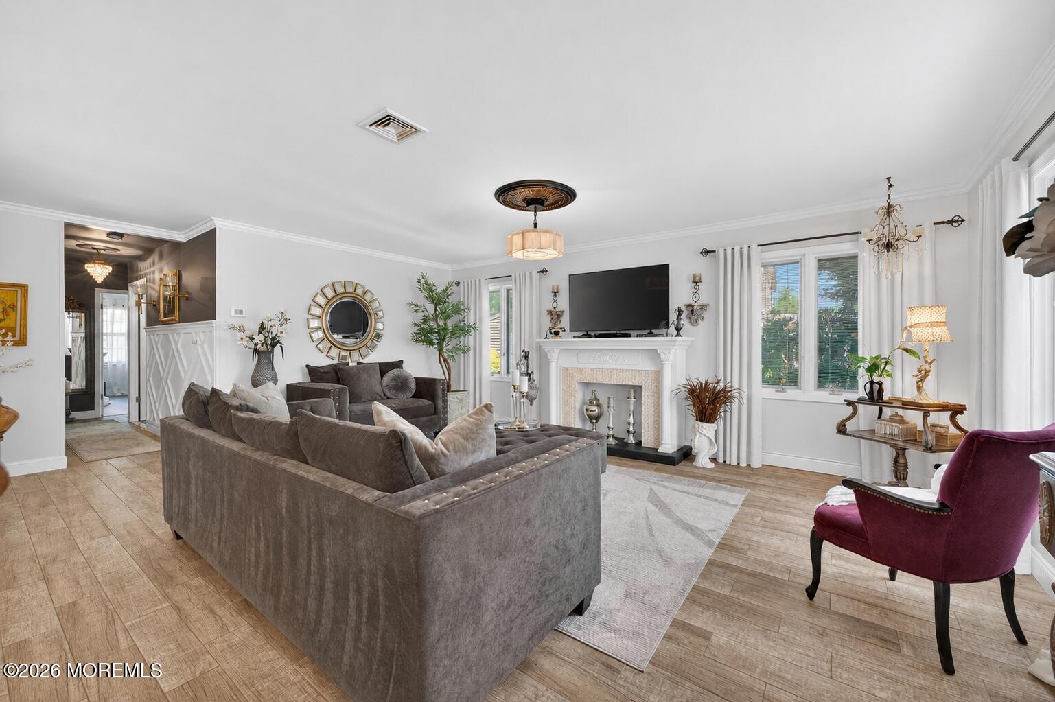11 Inwood Place Aberdeen NJ 07747