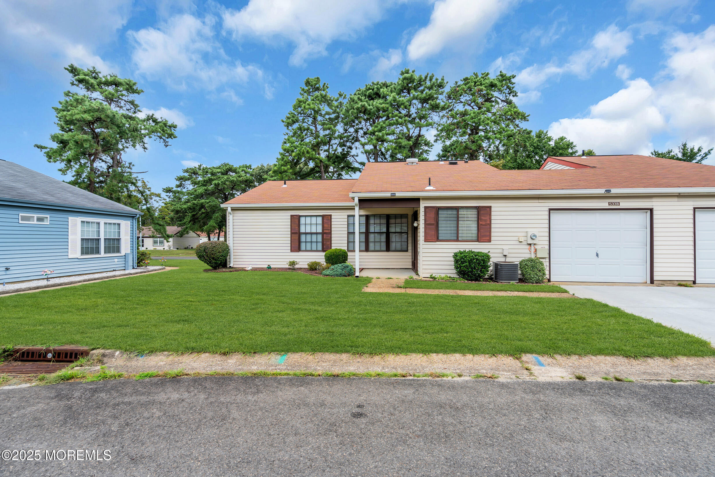 533B Warwick Court Manchester NJ 08759