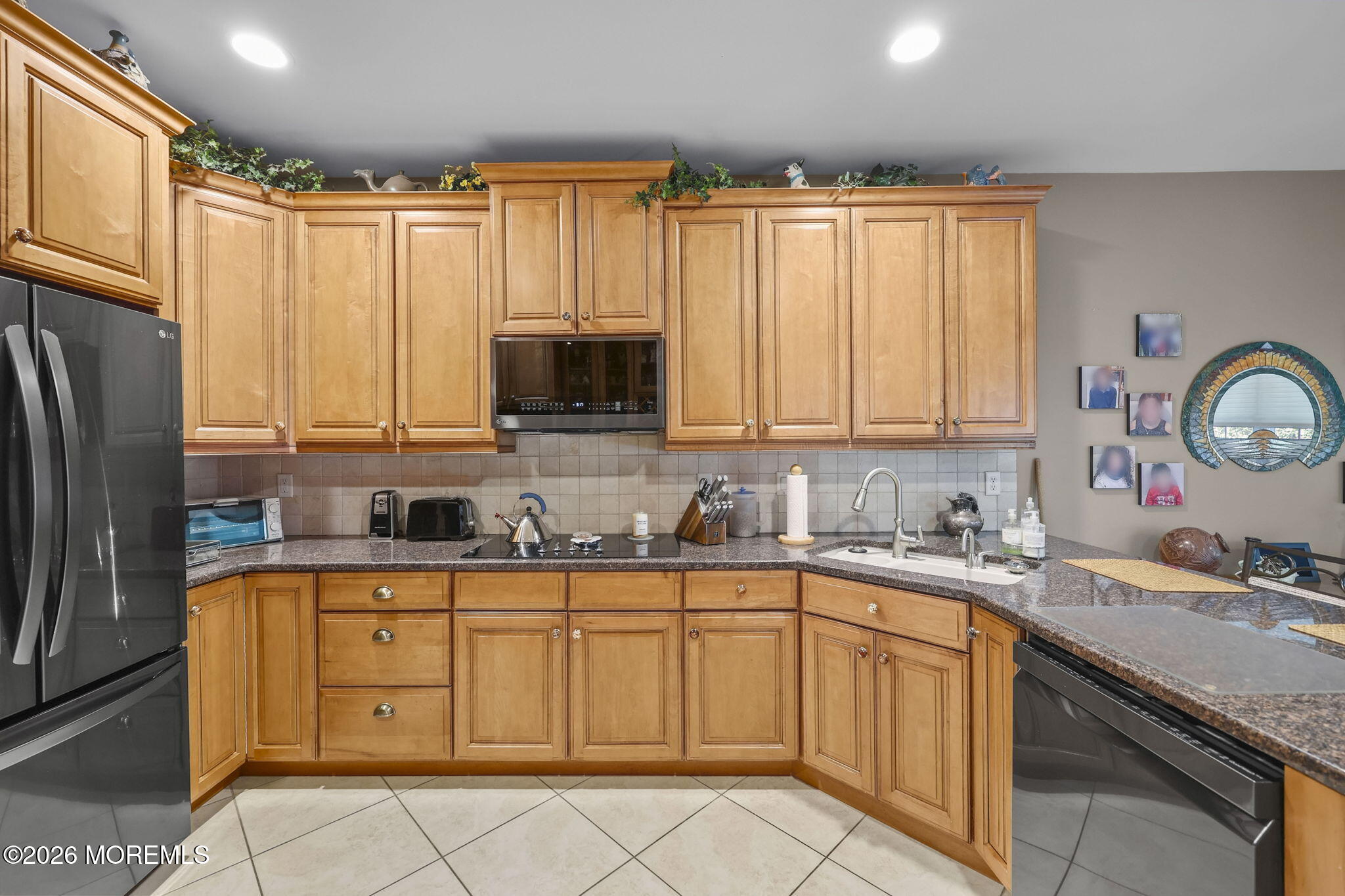 23 W Parsonage Way Manalapan NJ 07726