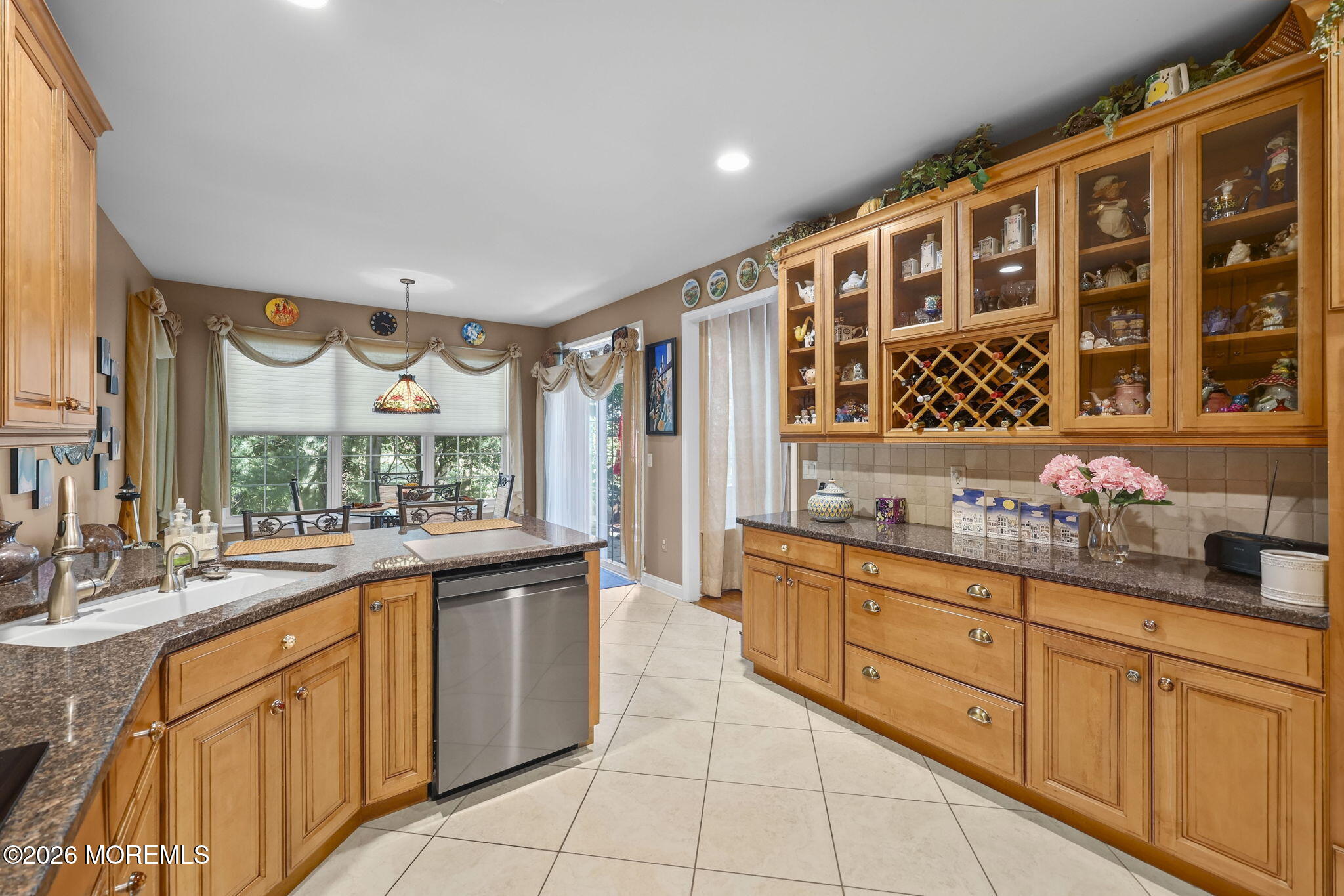 23 W Parsonage Way Manalapan NJ 07726