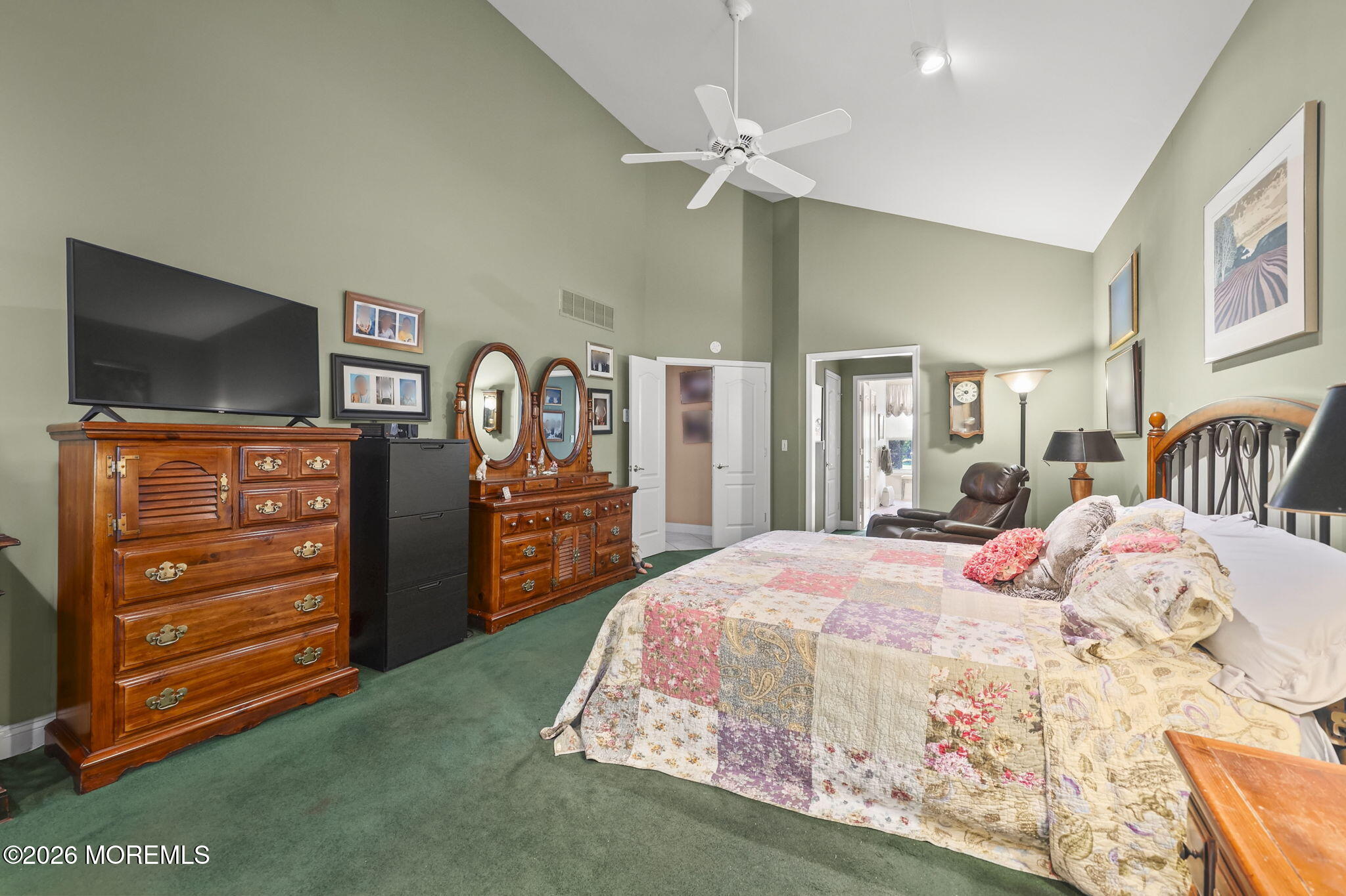 23 W Parsonage Way Manalapan NJ 07726