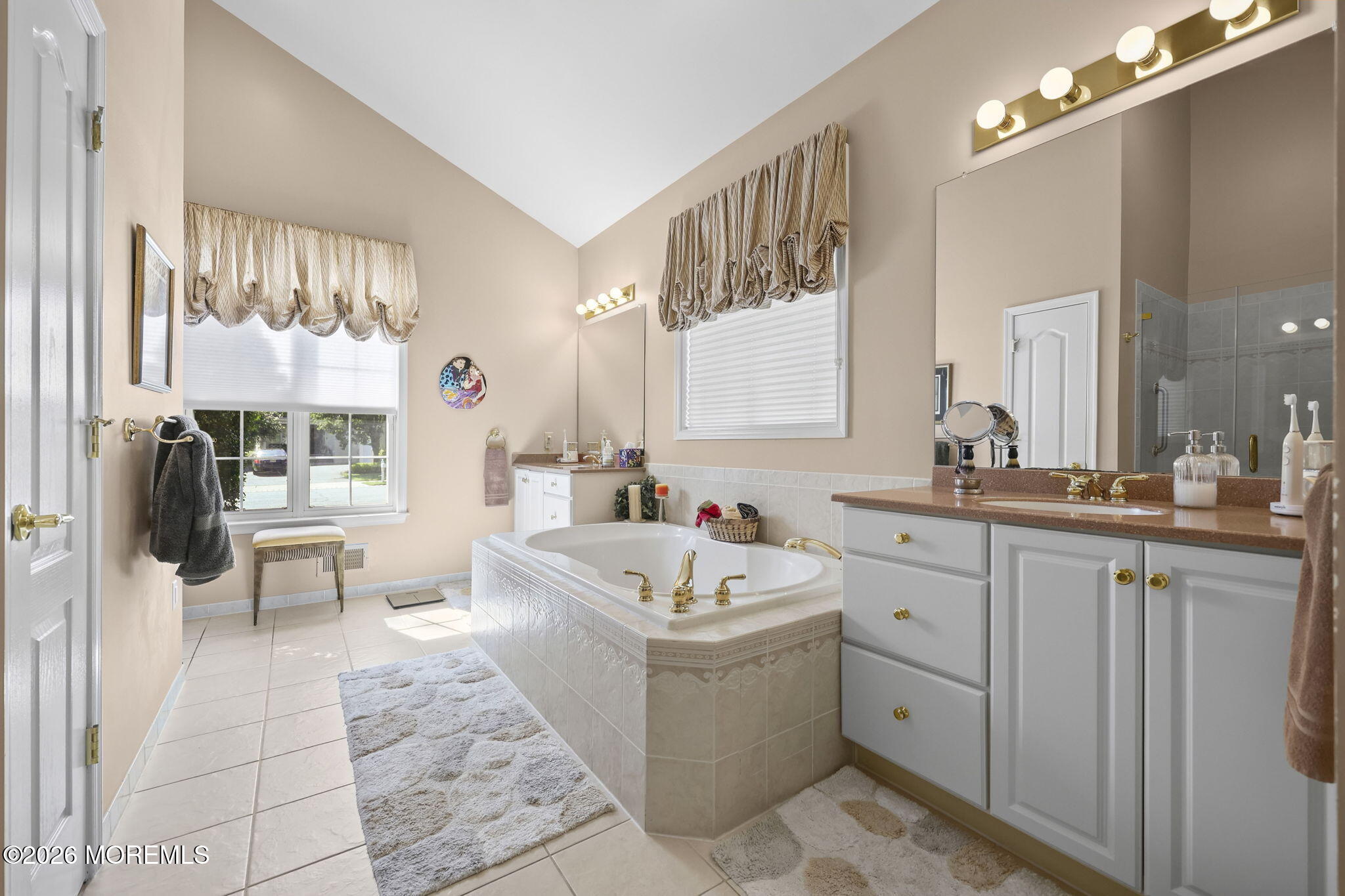 23 W Parsonage Way Manalapan NJ 07726