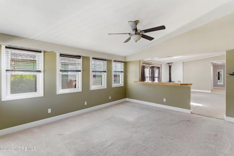 8 Longfellow Road North Brunswick NJ 08902