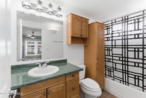 8 Longfellow Road North Brunswick NJ 08902