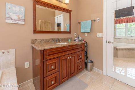1 Kristen Court Matawan NJ 07747