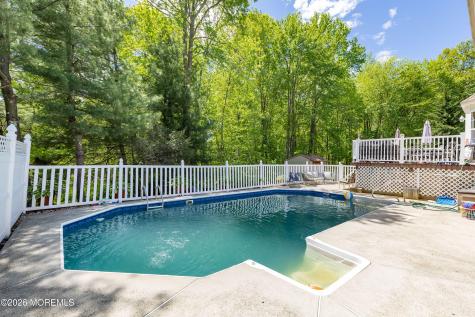 1 Kristen Court Matawan NJ 07747