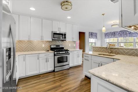 30 Aberdeen Drive Old Bridge NJ 08857