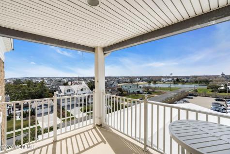 700 Ocean Avenue N Spring Lake NJ 07762